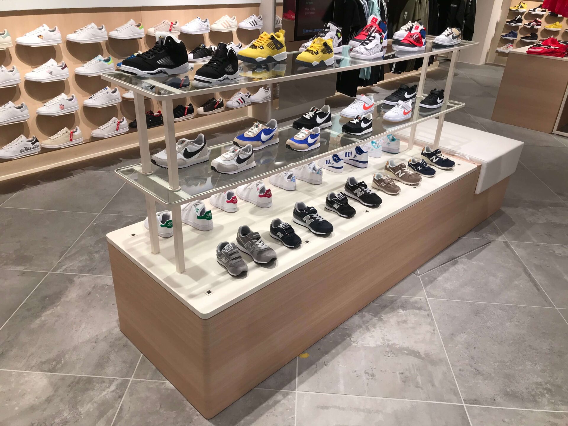 ABC-MART GRANDSTAGE