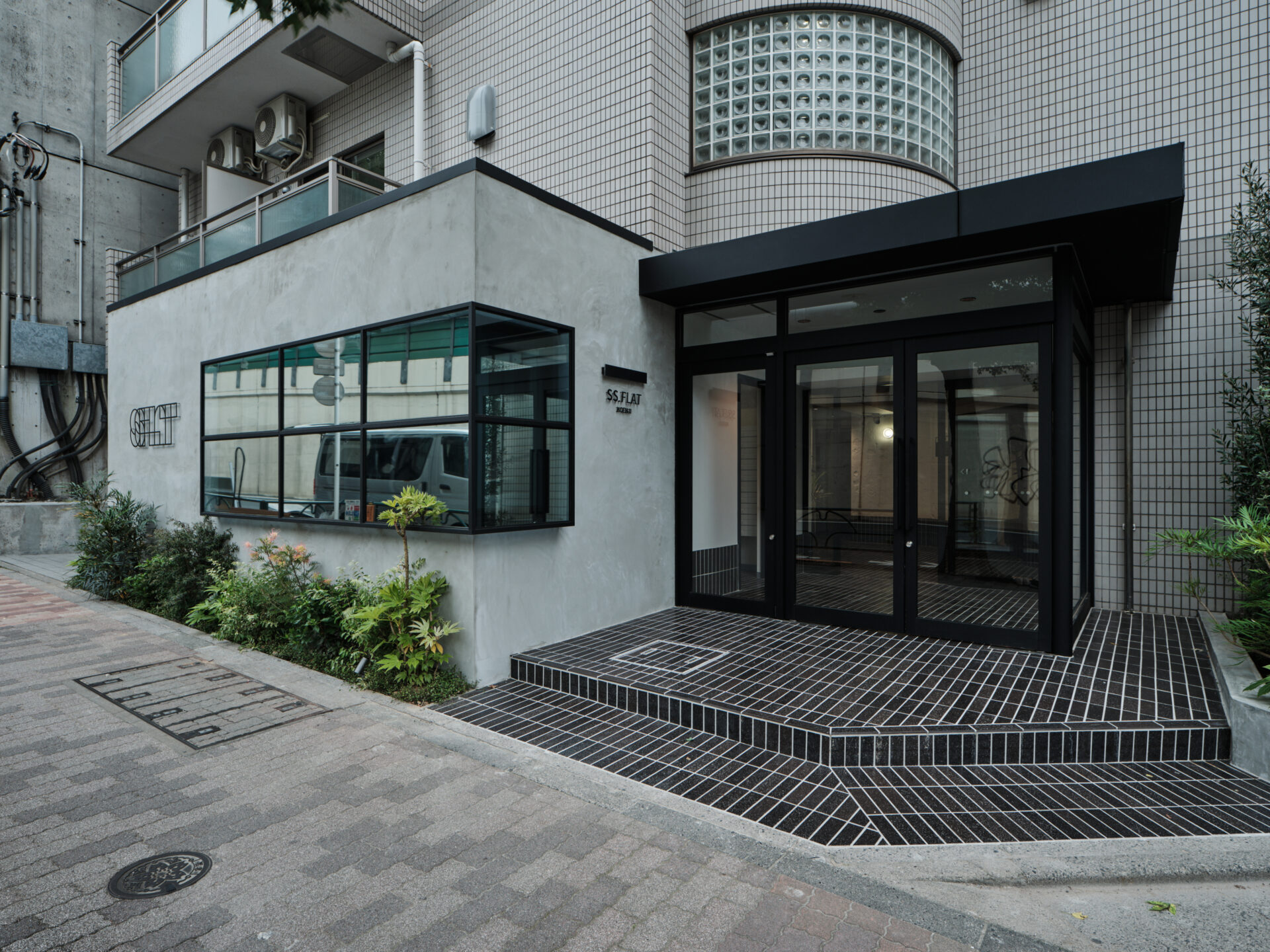 SS.FLAT